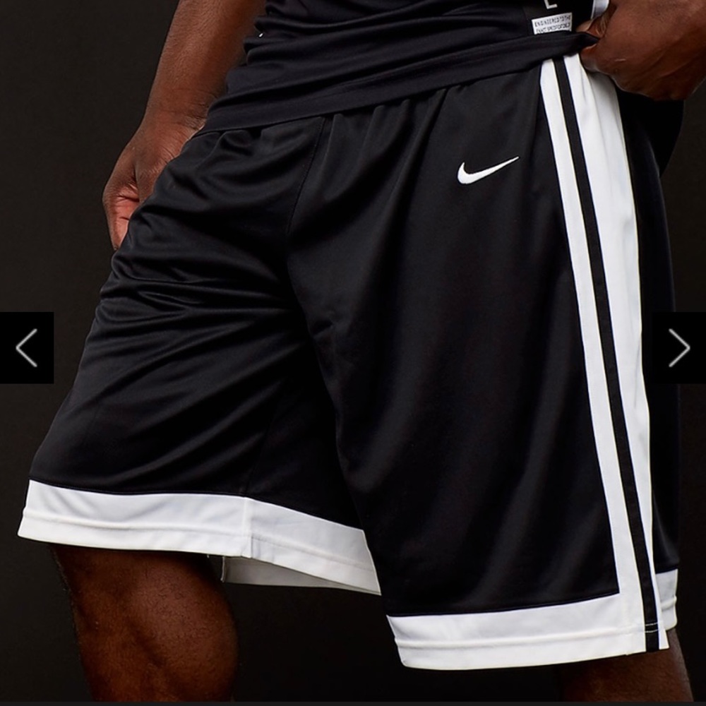 🚫Sold🚫🆕NWT Nike Shorts - Picture 3 of 6